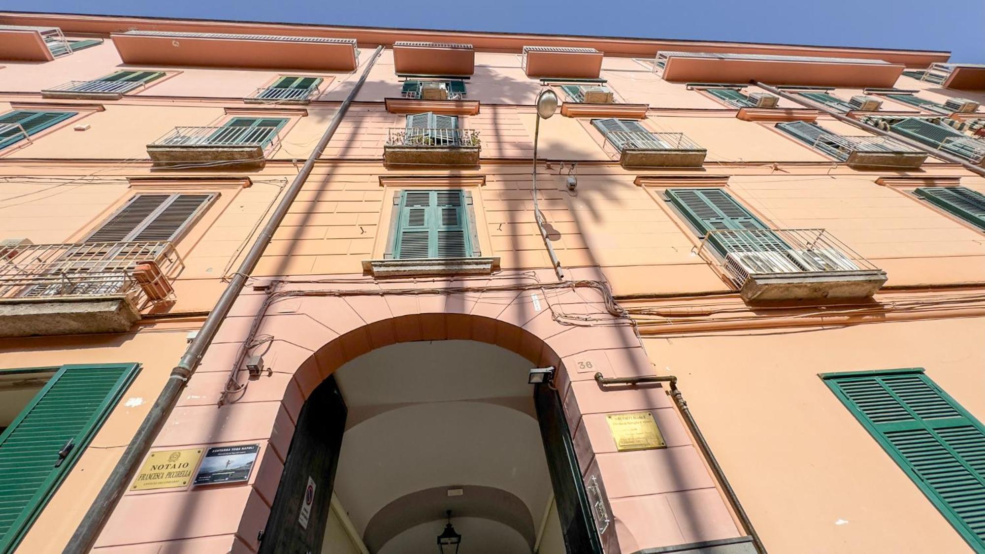 Don Vittorio A Chiaia Hotel Napoli Exterior foto